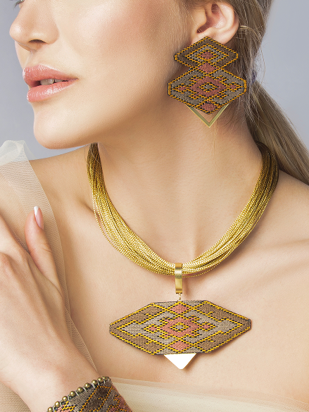 Zarnegar Hand-Embroidered Jewelry Set